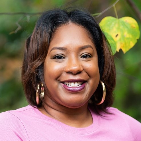 Head and shoulders photo of Dr. Kristin Walker Burt